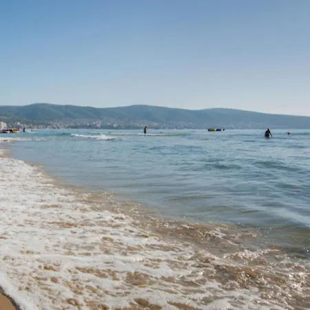 Rainbow 3-103 Cozy Sunny * סאני ביץ'