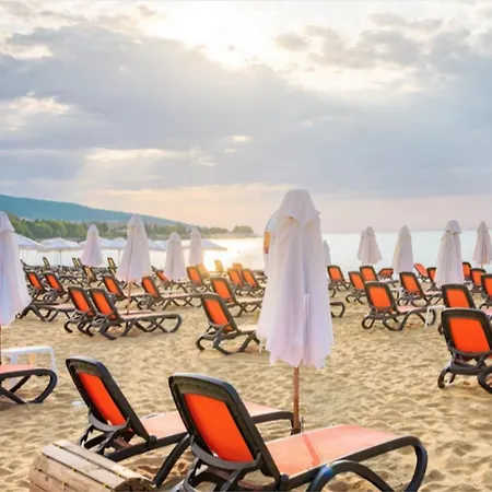 דירה Rainbow 3-103 Cozy Sunny סאני ביץ'