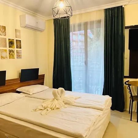 Rainbow 3-103 Cozy Sunny סאני ביץ'