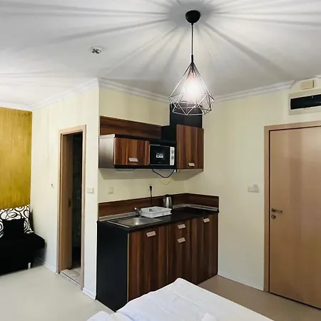 Rainbow 3-103 Cozy Sunny * סאני ביץ'